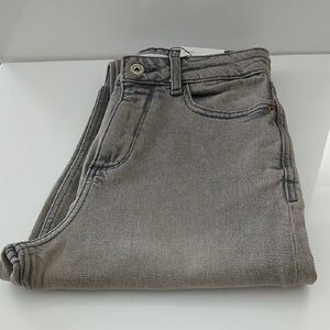 Zara Black and White Mom Fit Jeans